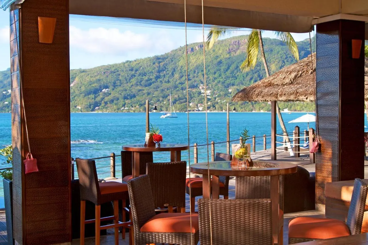 Fisherman'S Cove Resort Beau Vallon