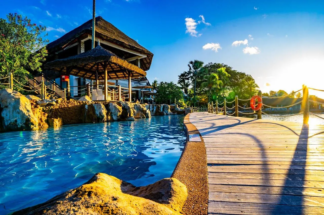 Fisherman'S Cove Resort Beau Vallon