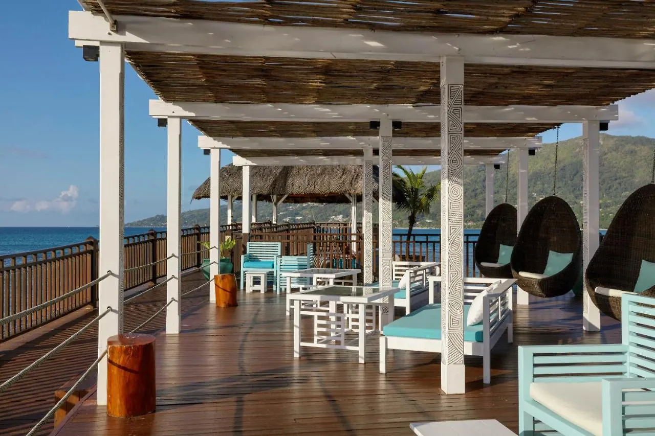 Fisherman'S Cove Resort Beau Vallon